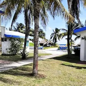 Villas Del Mar Hotel